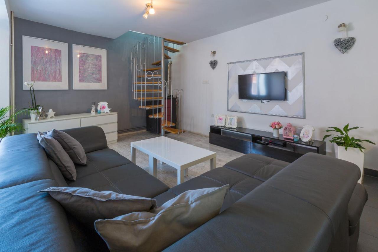 Apartments Kalla Crikvenica Exterior photo